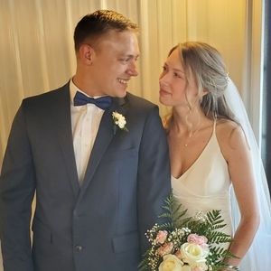 Meet your Posher, Ethan